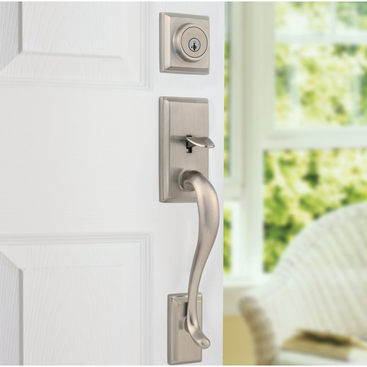 Weiser Hawthorne Handleset with Deadbolt and Toluca Door Knob and